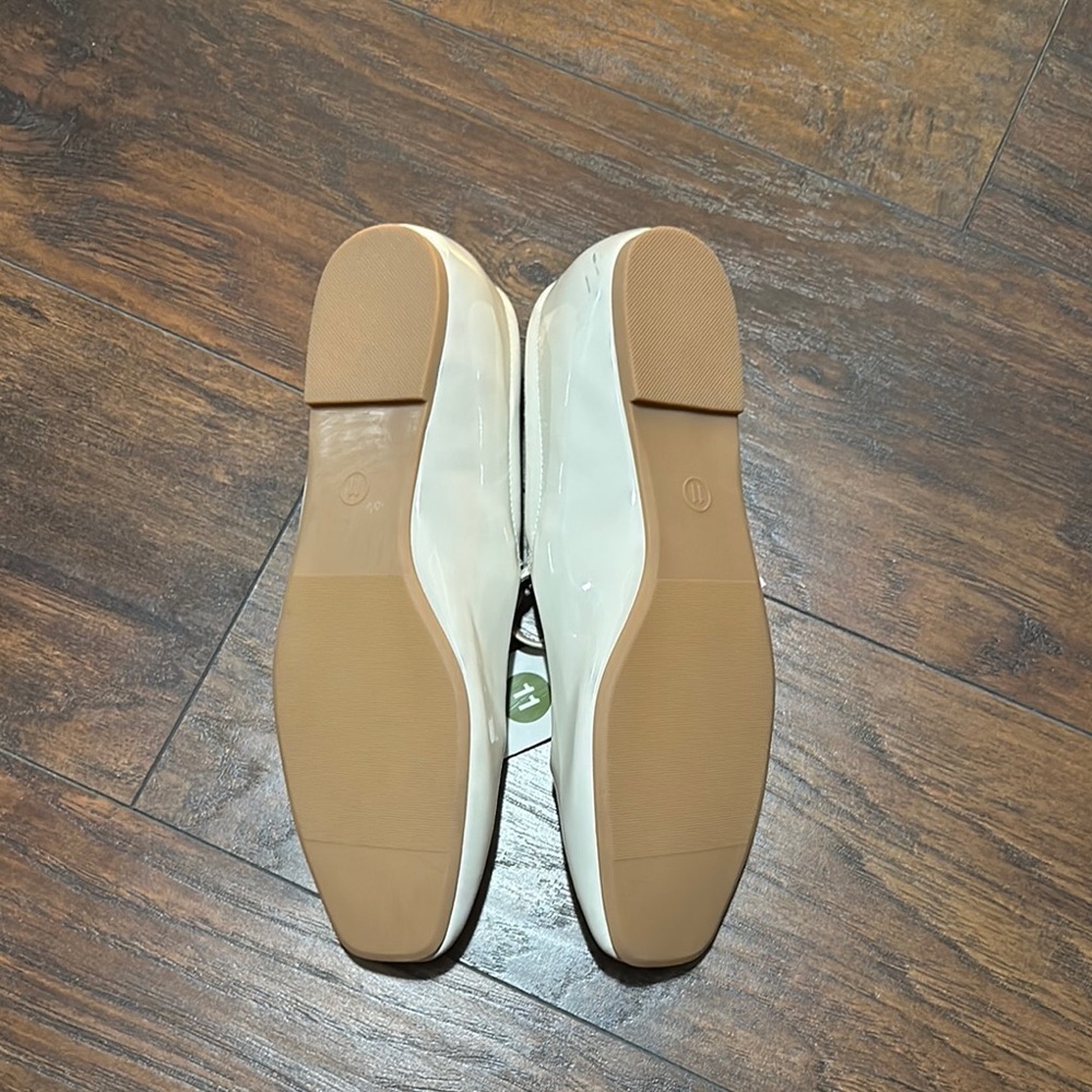 Wild Fable Women’s Cream Mary Jane Semi Square Toe Flats - Picture 2 of 9